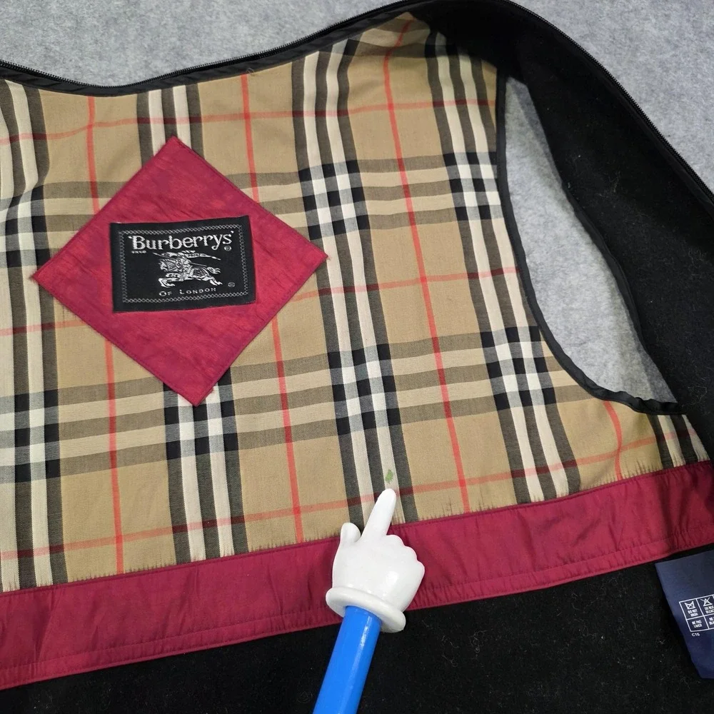 Vintage Burberrys Womens 12 Black Wool Nova Check Plaid Zip In Jacket Liner